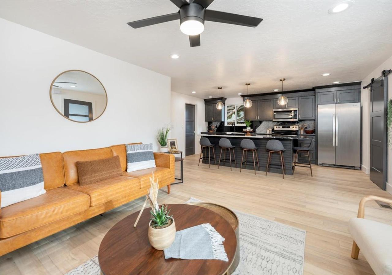 Mid Century Modern Boise-River Bungalow W/ Hot Tub Exterior foto